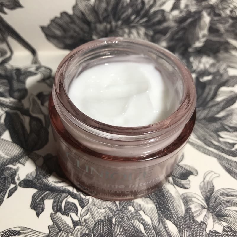 texture crème moisture surge intense clinique